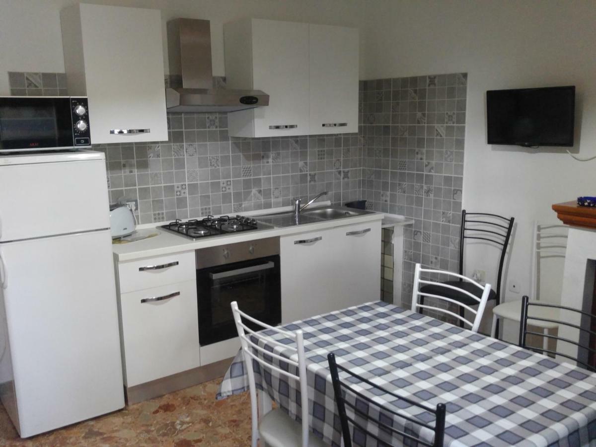 Casa Sonia Apartment Porto Pino Ngoại thất bức ảnh